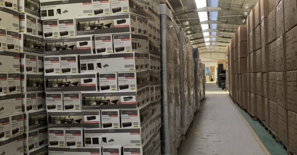 kho hang 1. kho hang 1.